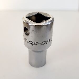 SNAP-ON FDH100A - 5/16”, SAE, 12 Pt., 3/8”Dr., Chrome, Semi Deep, Socket-USA-NOS